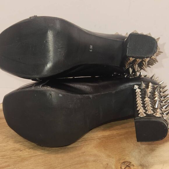 Jeffrey Campbell SPIKE Women's High Heel Booties Size 6.5 Black / Metal Spikes - Picture 8 of 12